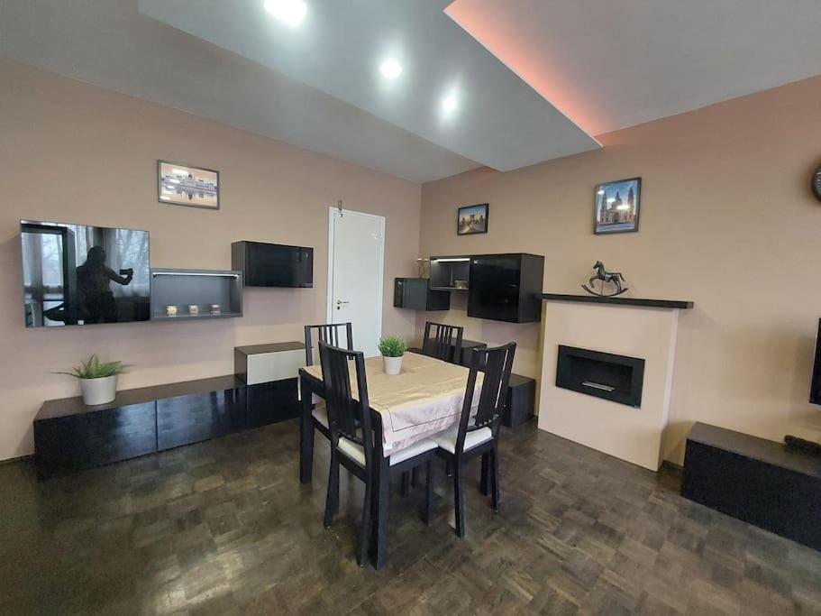 Glowing Home-Ponty16 บูดาเปสต์ ภายนอก รูปภาพ